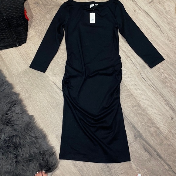 GAP Dresses & Skirts - NEW Gap maternity dress